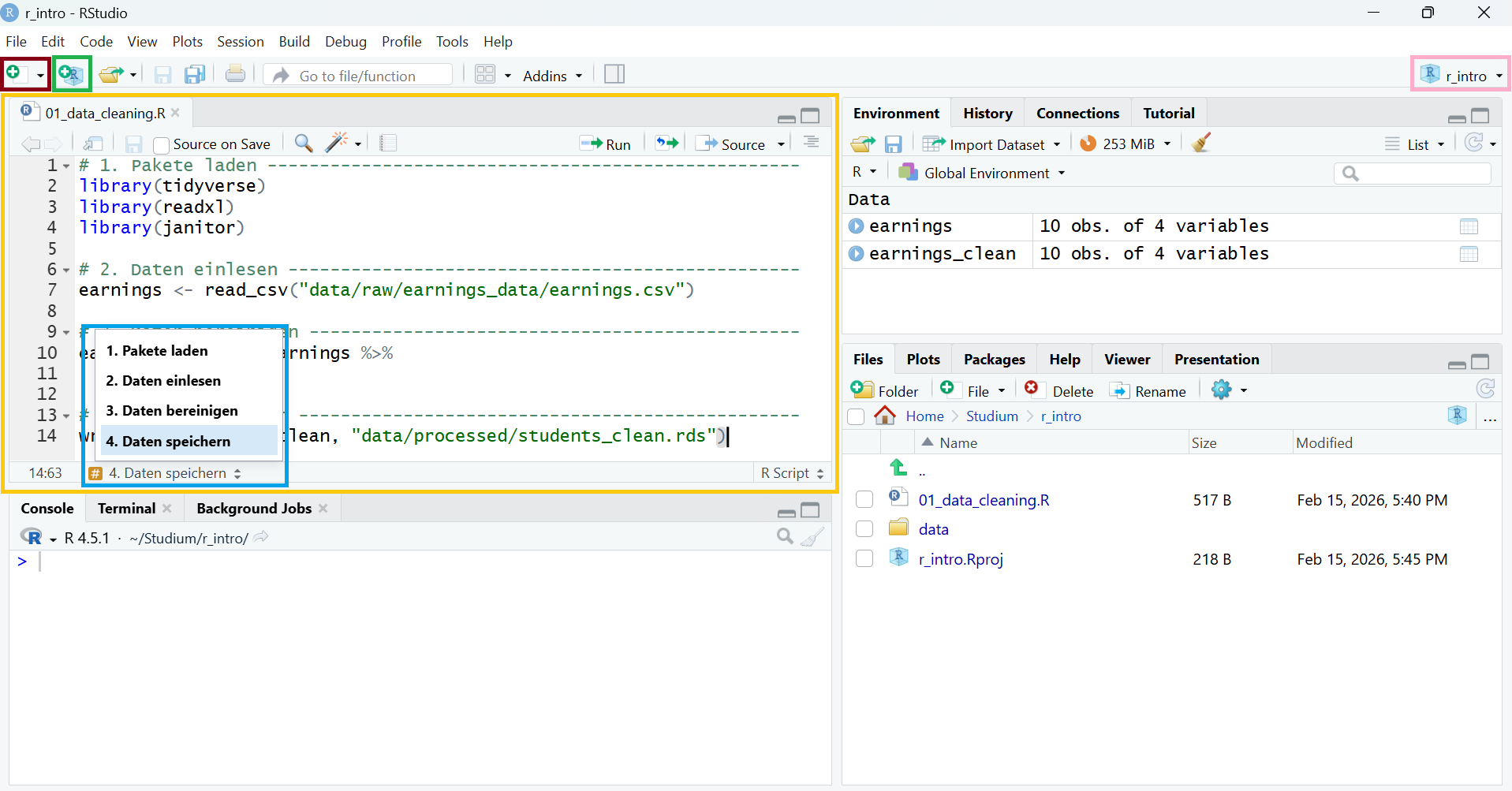 RStudio Interface mit Highlights auf New File und New Project Button, R-Script Panel, Drop-Down Menü für R-Script Sections und Drop-Down-Menü für aktuelles R-Project.